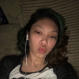 Meet your Posher, Riley